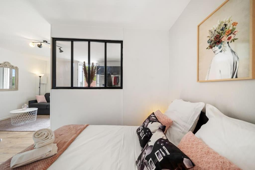 La Vie En Rose, Studio Cv Beaune Beaune  Exteriér fotografie